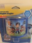 8018 Spinmaster Paw Patrol Plug In Led Automatic Night 030878361965