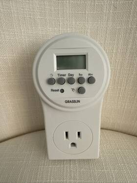 Cp-924 Grasslin Outlet Timer 3 Prong Plug In 125v 8amp 1000 Watt Tungsten