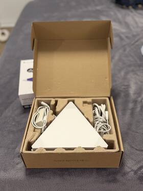 Nl47-1301 Nanoleaf Nl47-1301- Shapes Mini Triangles 9 Panels -excellent Condition Tested And Working