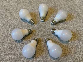 530345 Philips 7 Hue White A19 60w Equivalent Led Smart Bulbs