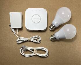 9290024683 Philips Hue Starter Kit With Bridge And 2 White Light Bulbs Fully Tested Working