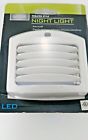 Wc347006 Living Solutions Theater Style Night Light Energy Efficient Led Auto