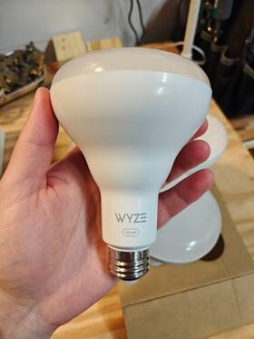 Wlpbr30c Wyze 6 Pack - Br30 Color Rgb Bulbs Full White Tunable 1800k To 6500k