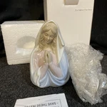 Ceramic Madonna Holy Mother Night Light By Cosmos, China, Virgin Mary. Fixed Price $24.77.