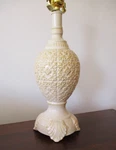 Footed Textured Ceramic Table Lamp Ivory Oyster Shade Elegant 2002 Mastercraft. Fixed Price $65.00.