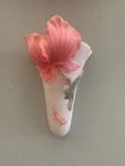 And Orchid Design Hibiscus Hummingbird Wall Vase New-rare. Fixed Price $25.00.