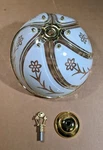 White/gold Etched Glass Panels Shade For Touch Lamp From Ore/ok Lighting. Fixed Price $24.95.