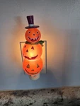 Seasons Of Cannon Falls Stacked Jack Lanterns Top Hat Night Light. Fixed Price $5.00.