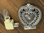 Brighton Night Heart Filigree Metal Lightbulb Works (CRPT2). Fixed Price $14.98.