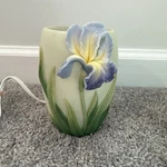 Ibis And Orchard Design Iris Night Light Lamp 5. Fixed Price $15.00.